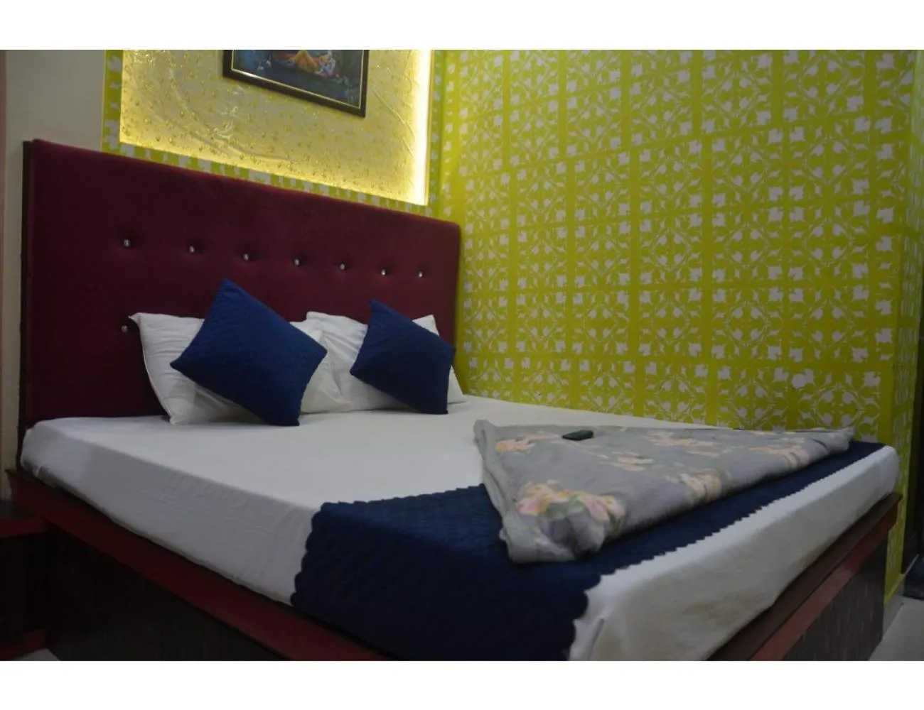 Hotel Aditya, Varanasi