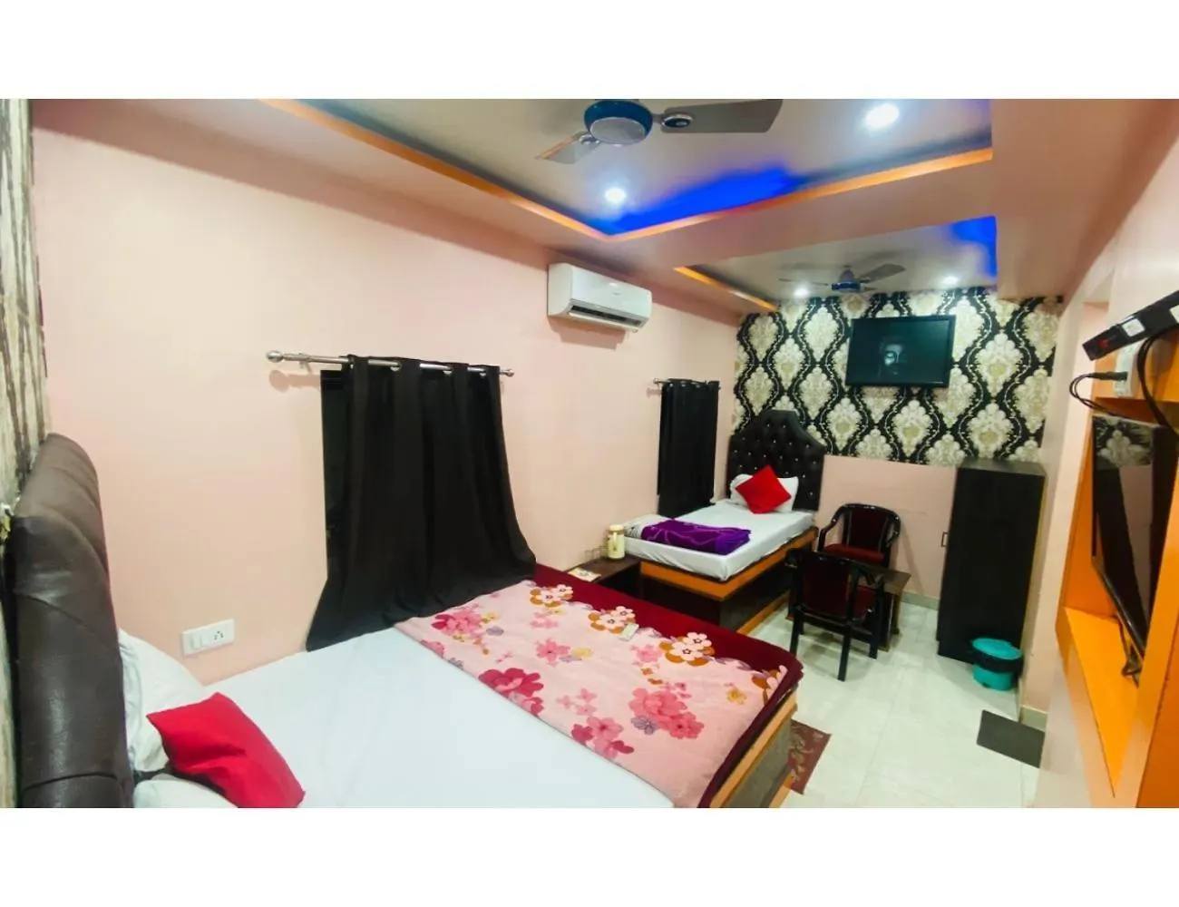 Homestay Hotel Aditya, Varanasi