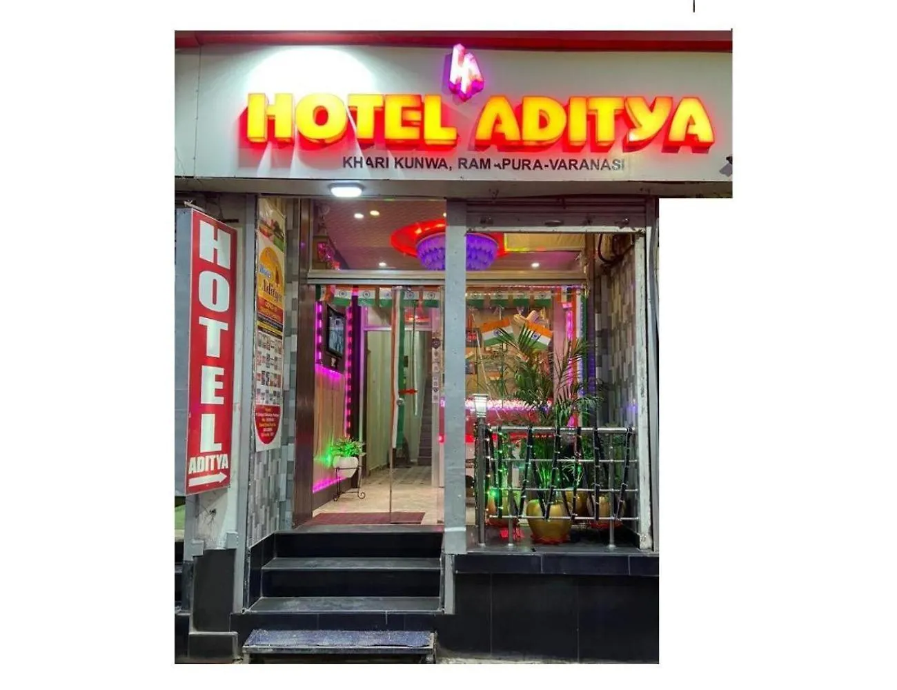 Hotel Aditya, Varanasi location